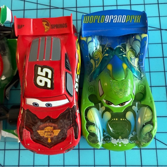 Disney Pixar Cars LIGHT UP McQueen Francesco Bernoulli Raoul Carla Veloso - Picture 3 of 16